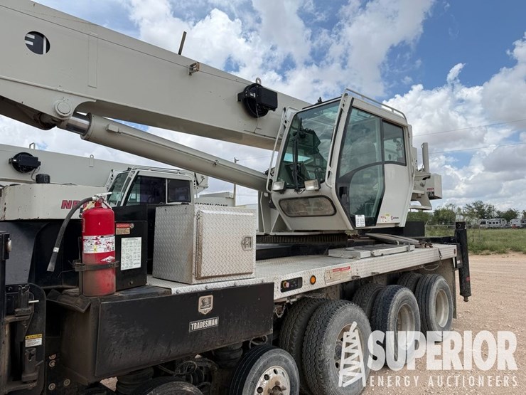 2014-peterbilt-367-image-4