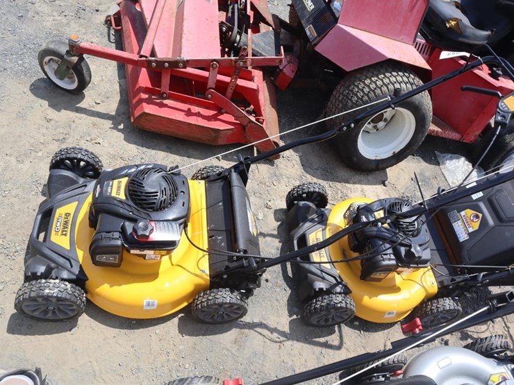 dewalt-push-mower-image-4