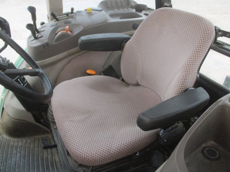 2013-john-deere-5100e-image-30