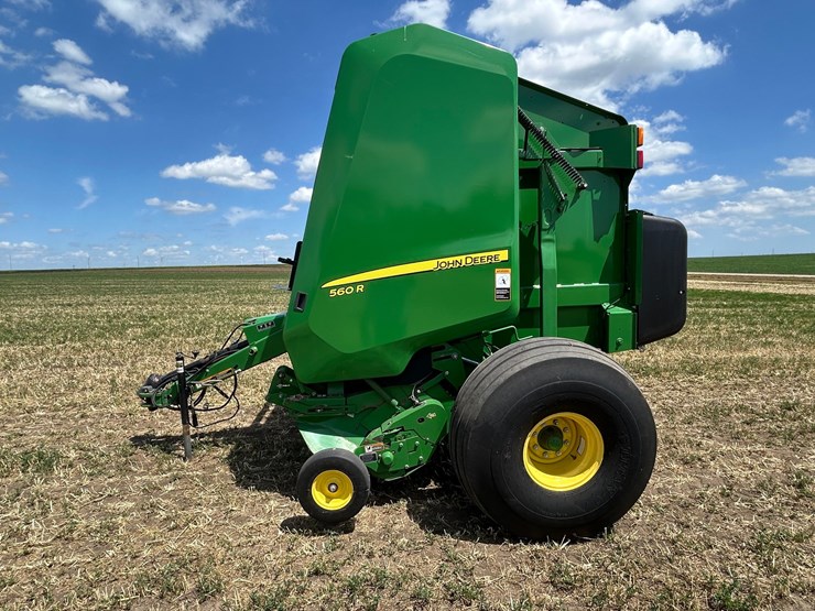 john-deere-560r-image-3