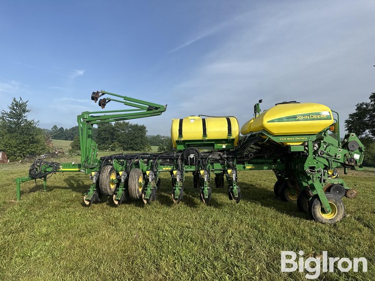 2008-john-deere-1770nt-image-8