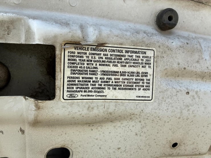 2001-ford-f450-image-9