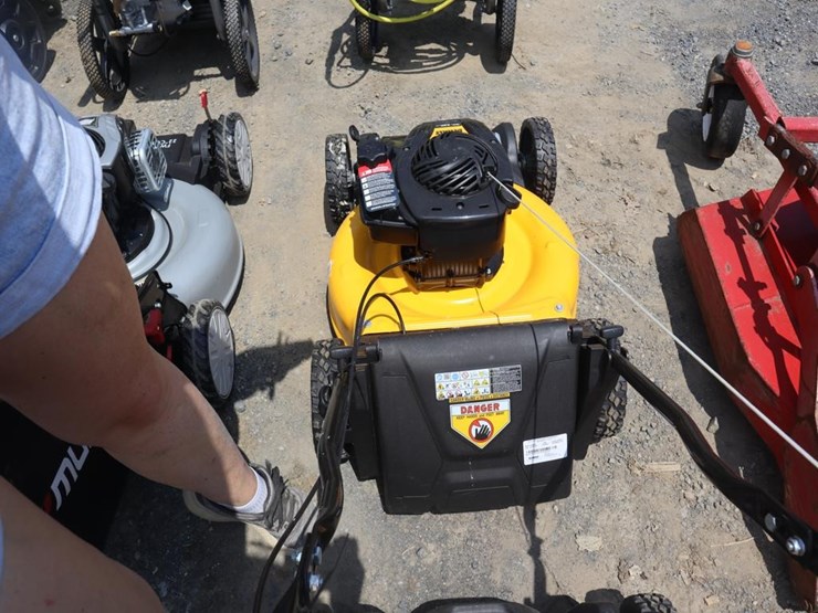 dewalt-push-mower-image-6