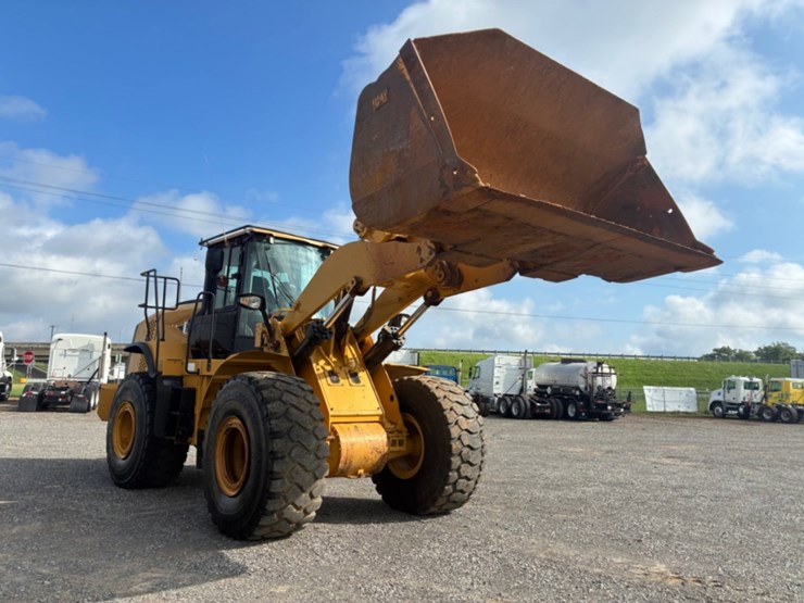 2011-caterpillar-966k-image-20