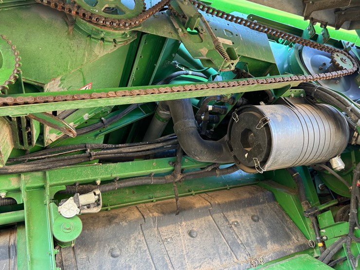 john-deere-s680-image-37
