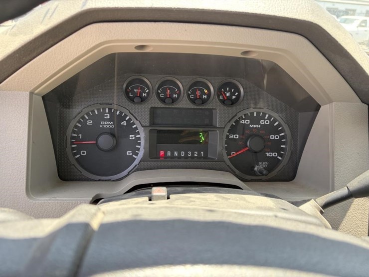 2008-ford-f250-image-16