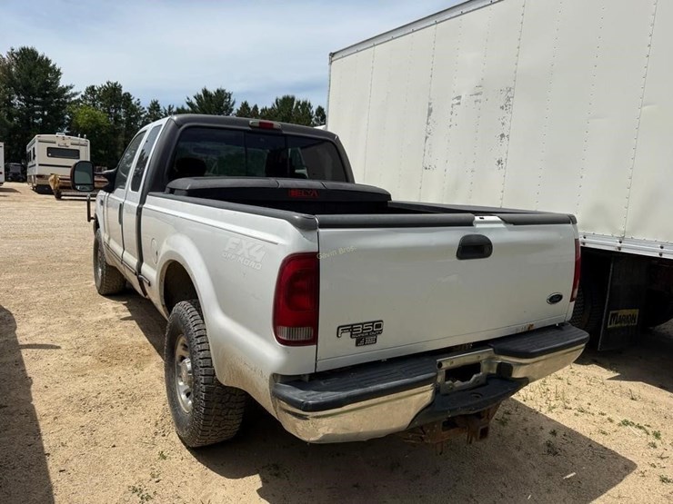 2003-ford-f350-xlt-image-4