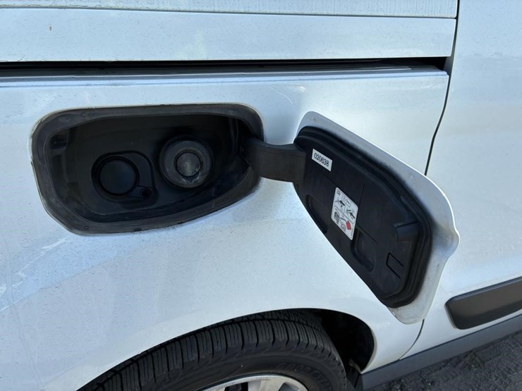 2020-ford-transit-connect-image-6