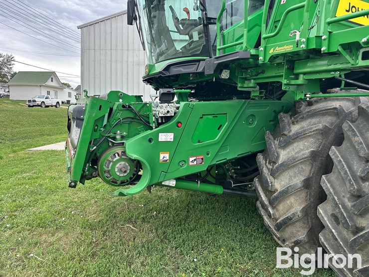 2022-john-deere-x9-1000-image-12
