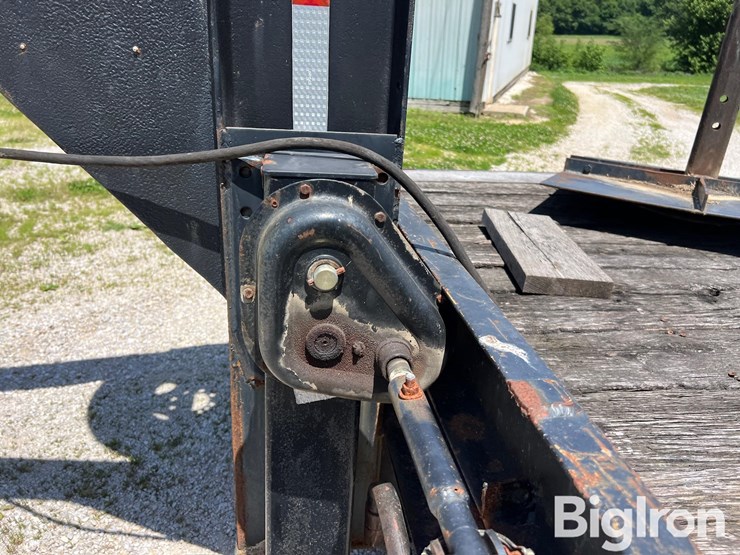 1989-durcholtz-25’-t/a-gooseneck-flatbed-trailer-image-14