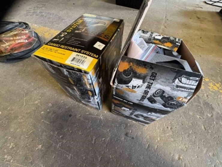 2-cargo-restraints-in-box-image-1