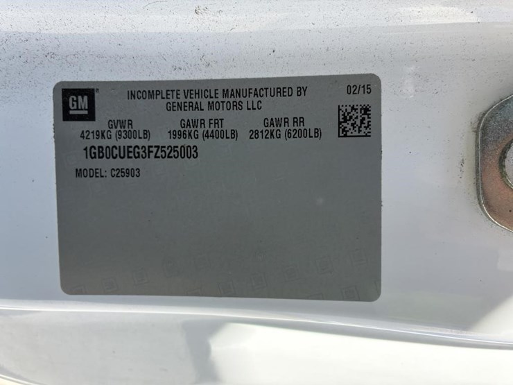 2015-chevrolet-silverado-2500-image-18