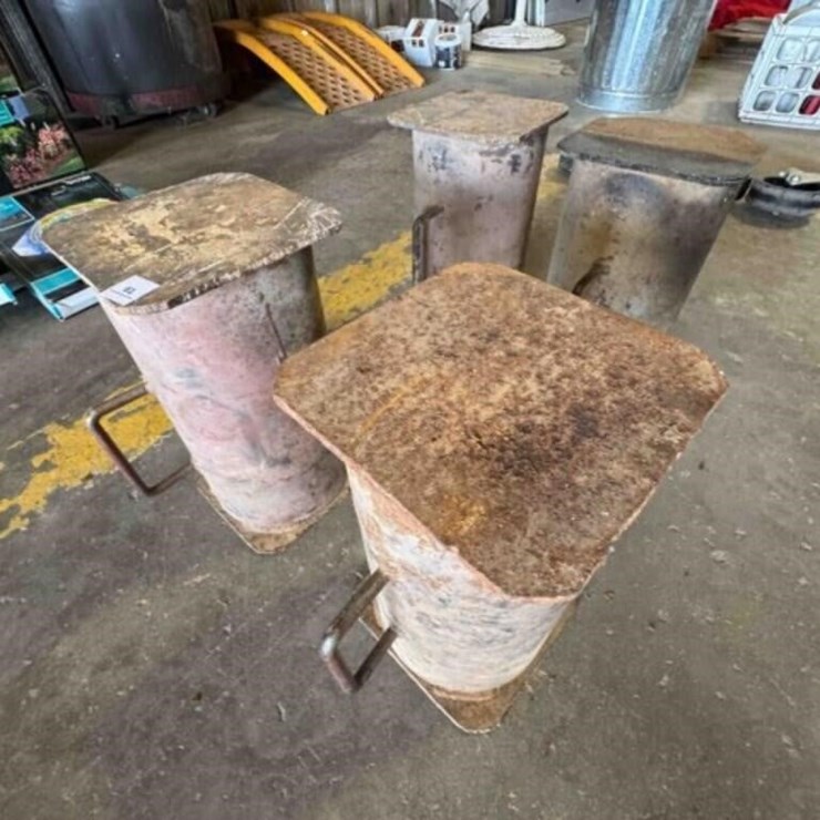 4- PIPE STANDS