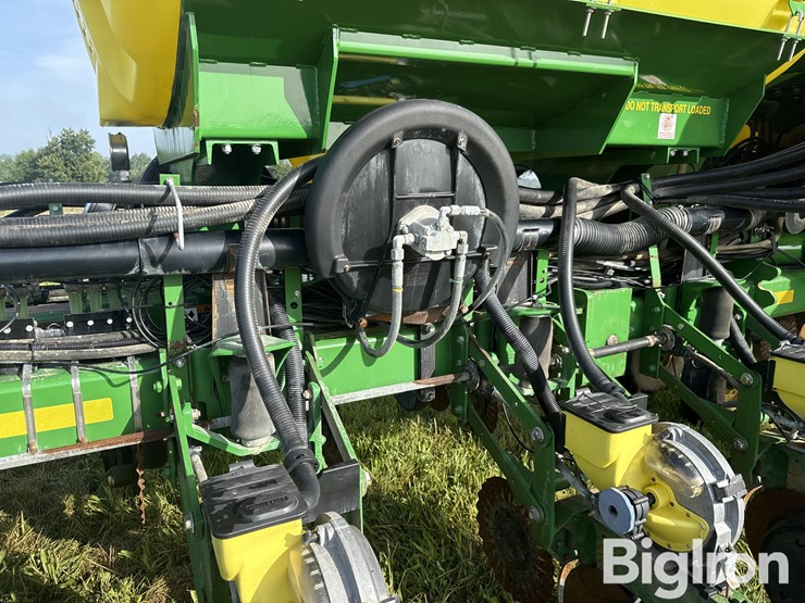 2008-john-deere-1770nt-image-20