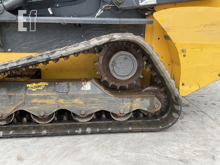 2018-new-holland-c232-image-9