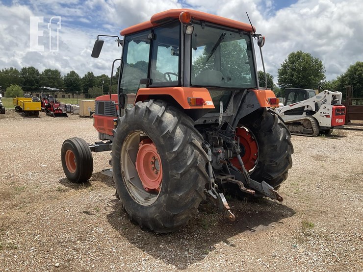kubota-m110-image-3