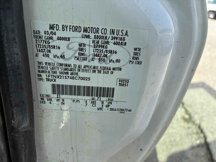 2004-ford-f250-image-19