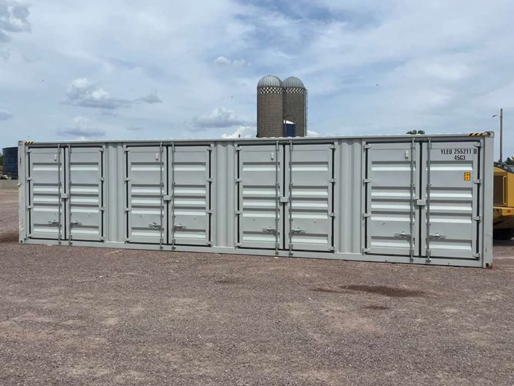 #4001-•-40ft-shipping-container-image-2