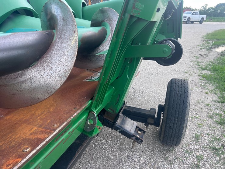 john-deere-608c-image-14