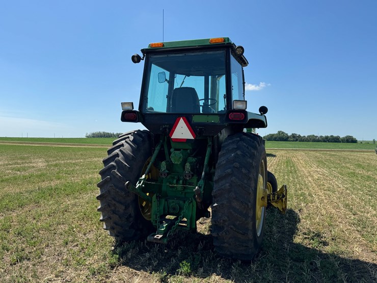 john-deere-4630-image-6