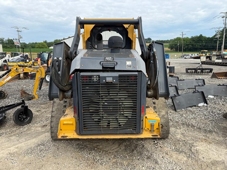 2017-deere-333g-image-7