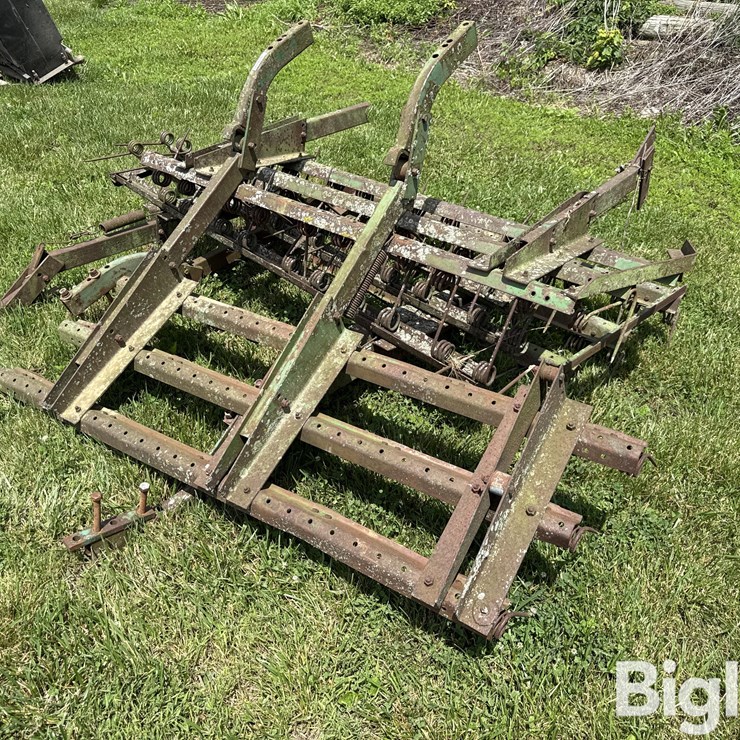 John Deere Spring Tooth Harrow Sections