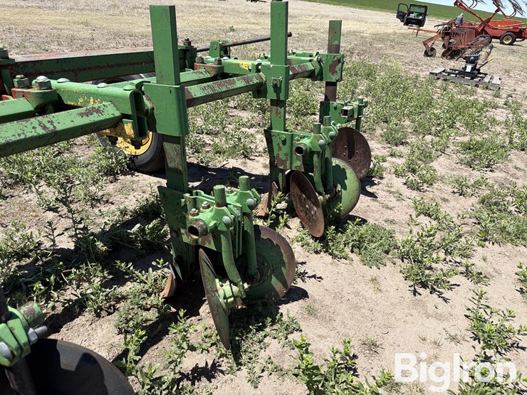 6r30"-ditcher-image-17