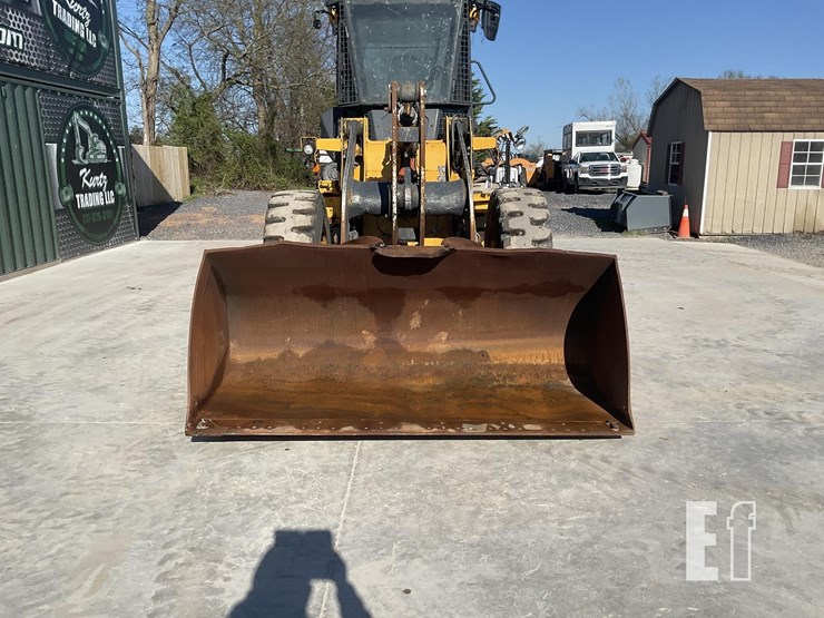 2021-deere-444-p-tier-image-9