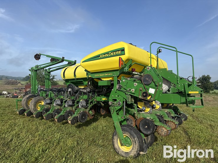 2008-john-deere-1770nt-image-7