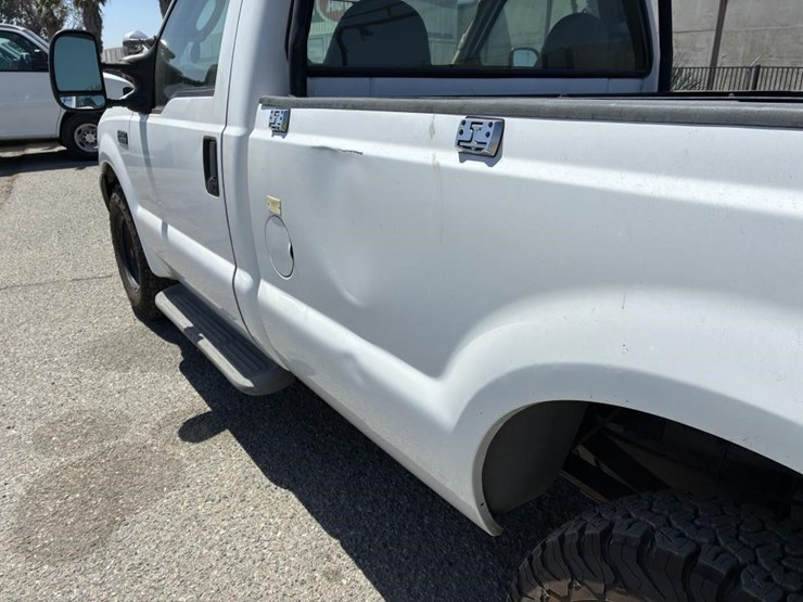 2004-ford-f250-image-5