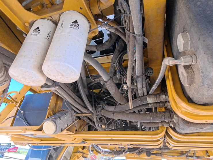 2005-ag-chem-rogator-ss1074-image-76
