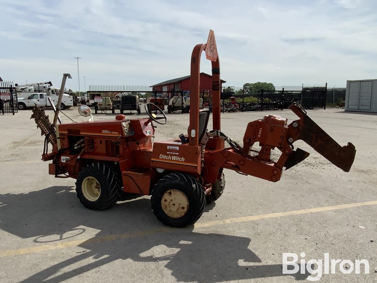 ditch-witch-350sxdd-image-7