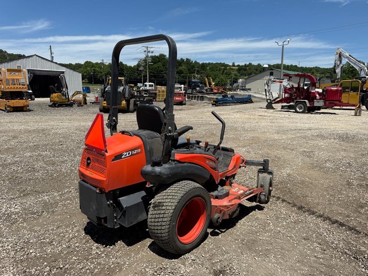 2016-kubota-zd1211-image-4