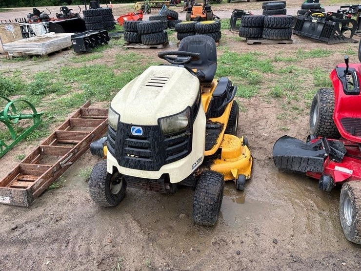 cub-cadet-1050-image-2
