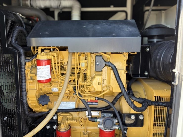 2008-caterpillar-xq100-6-image-7