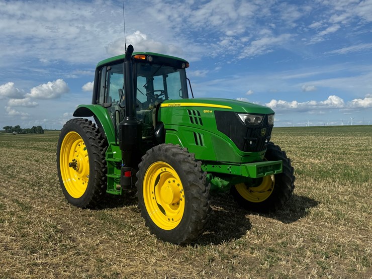 2018-john-deere-6155m-image-9
