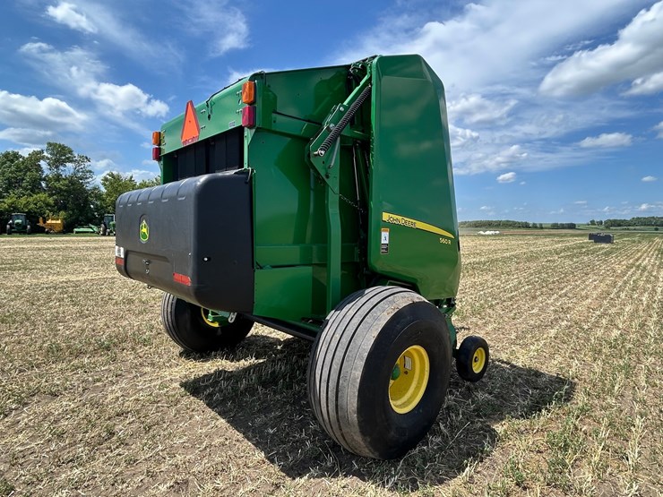john-deere-560r-image-6