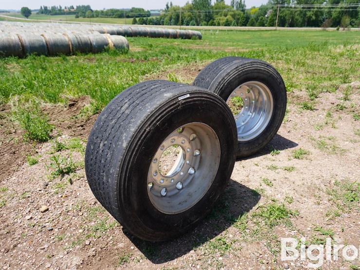 michelin-445/50r22.5-tires-&-rims-image-3