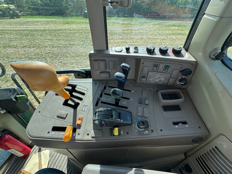 2018-john-deere-6155m-image-27