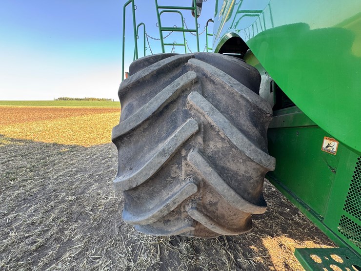 john-deere-s680-image-34