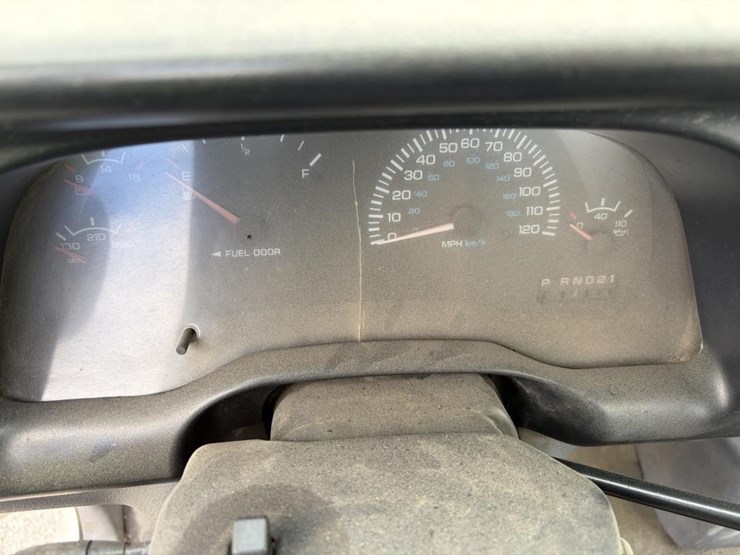 1999-dodge-ram-3500-image-14