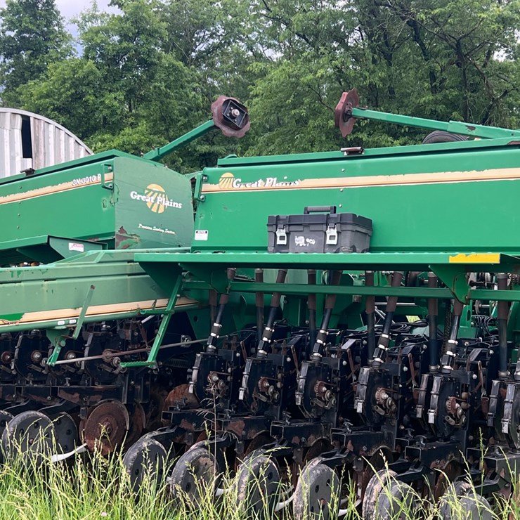GREAT PLAINS 3010