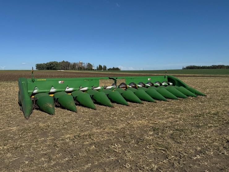 john-deere-612c-image-4