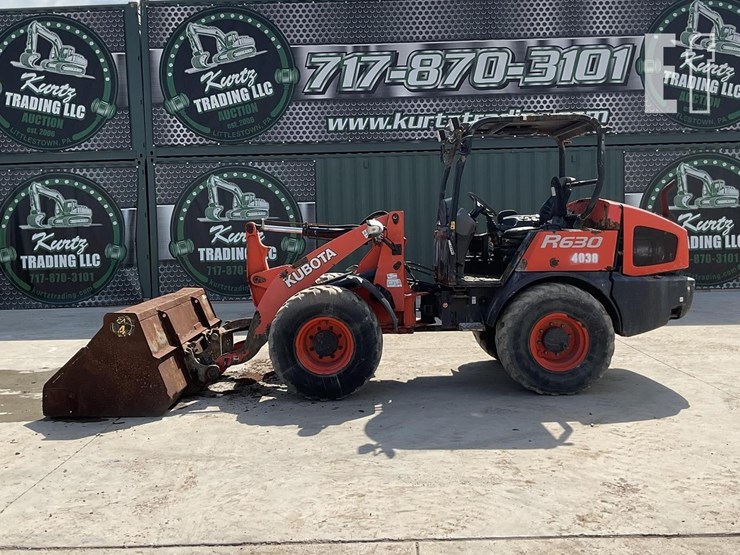 2020-kubota-r630-image-1