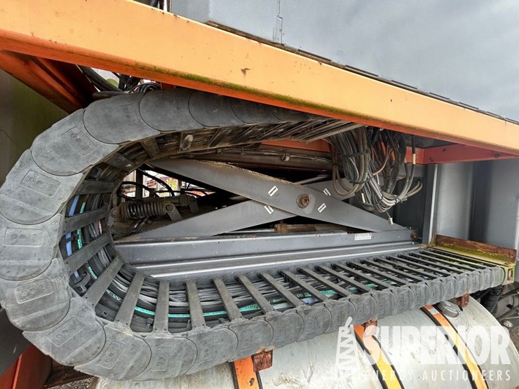 2012-cummins-qsx15-image-10