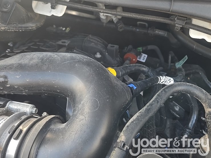 2020-ford-transit-image-25