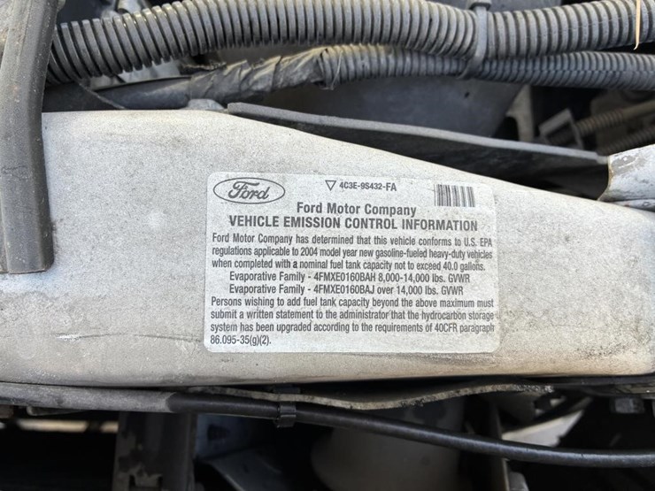 2004-ford-f350-image-10