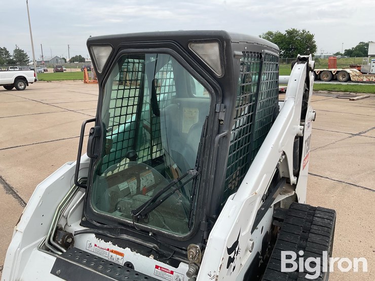 2012-bobcat-t190-image-9