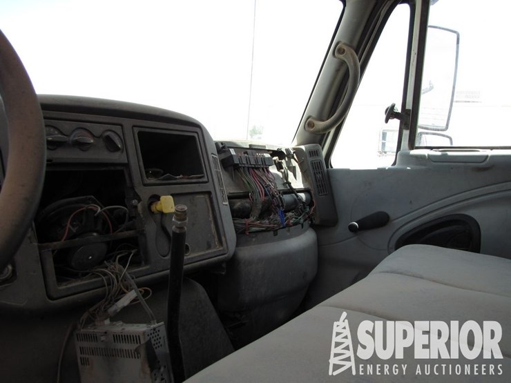 2006-international-durastar-4300-image-5