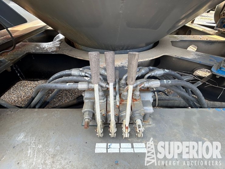 2010-cummins-qsb6.7-image-16